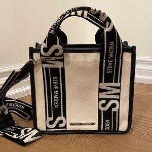 Steve Madden Black and Cream Logo Tote Bwebber